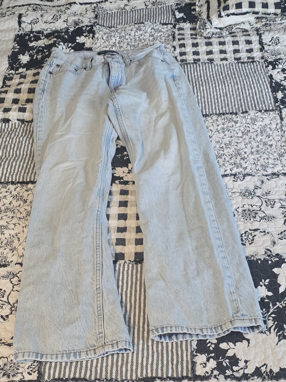 Aeropostale Light Blue High-Rise Women’s Jeans